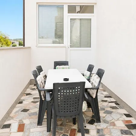 3 Bedroom Stunning In Apartman *